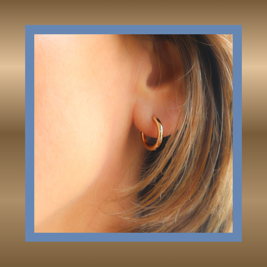 Essentiá - gladde oorringen 18-karaat goud verguld