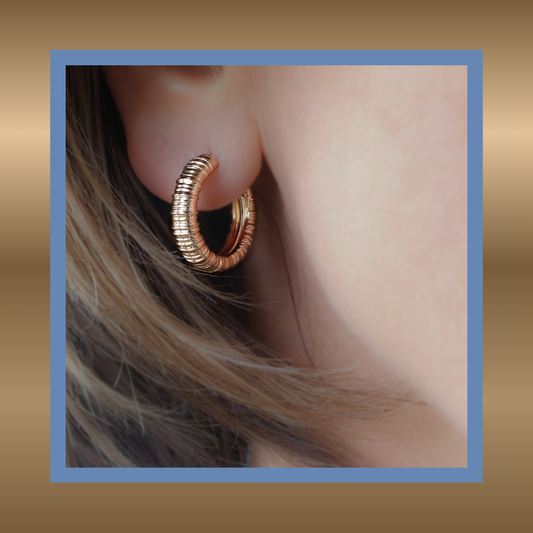 Exclusives - oorringen met een verfijnde ribbelafwerking - 18-karaat goud verguld