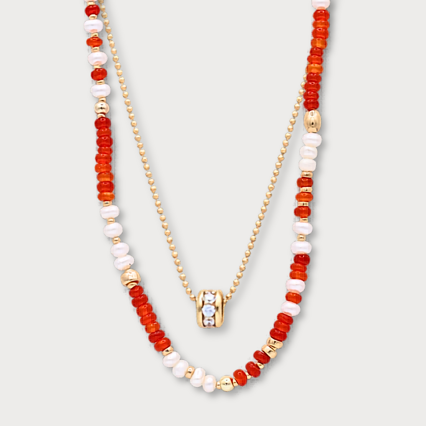 Féline - prachtig collier met zoetwaterparel, rode onyx en goldfilled elementen